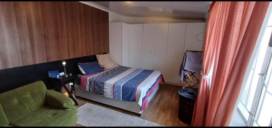 3 Bedroom Property for Sale in Churchill Estate Western Cape